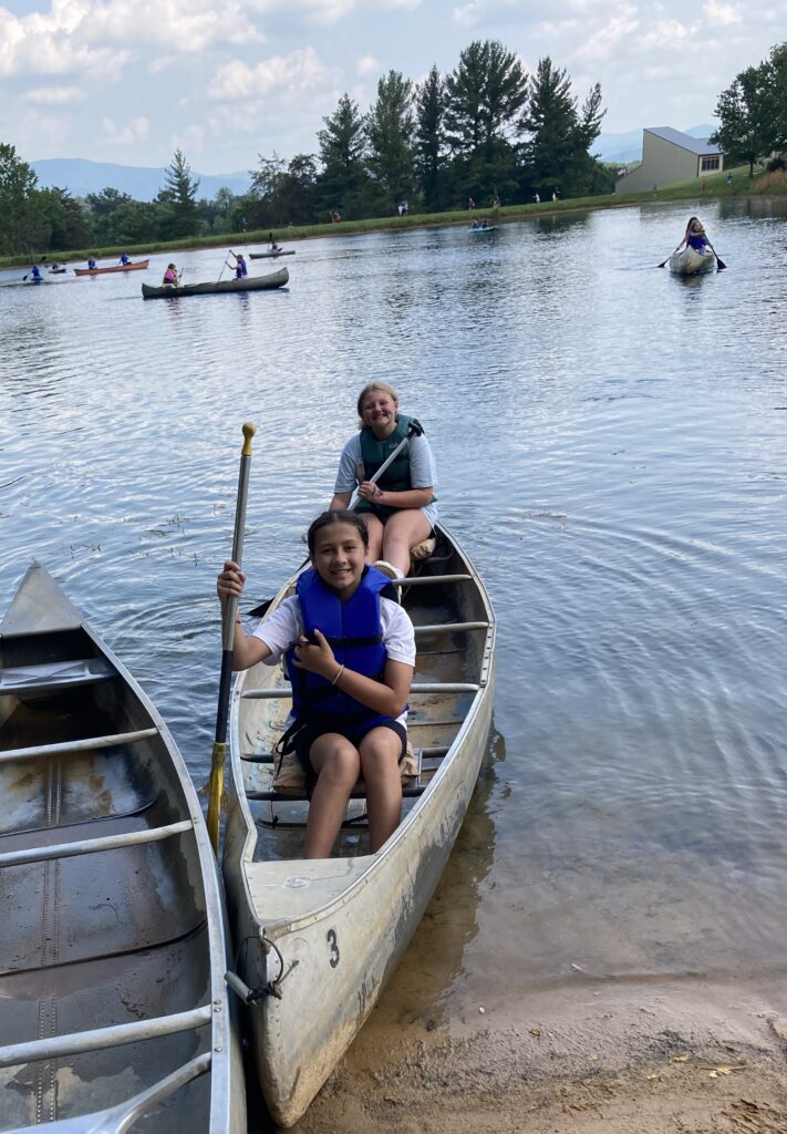 children canoeing